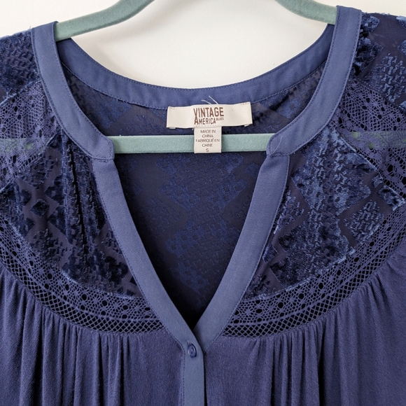 Victorian sleeve loose fit blouse - Picture 10 of 11